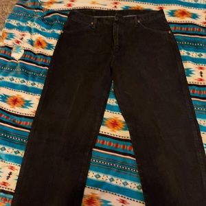 Wrangler 35x36 relaxed fit
